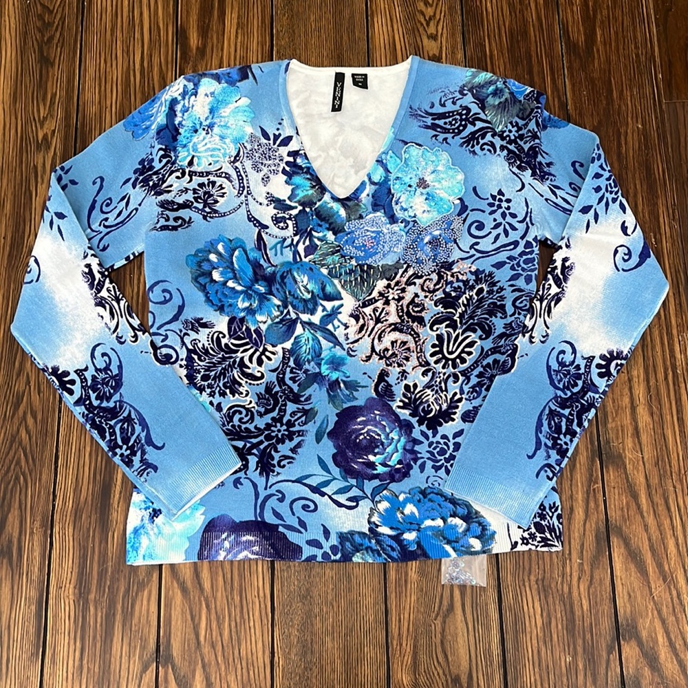 NWOT Venini blue beaded sweater
